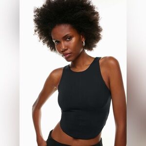Aritzia Babaton Contour Vice Cropped scoopneck bustier tank